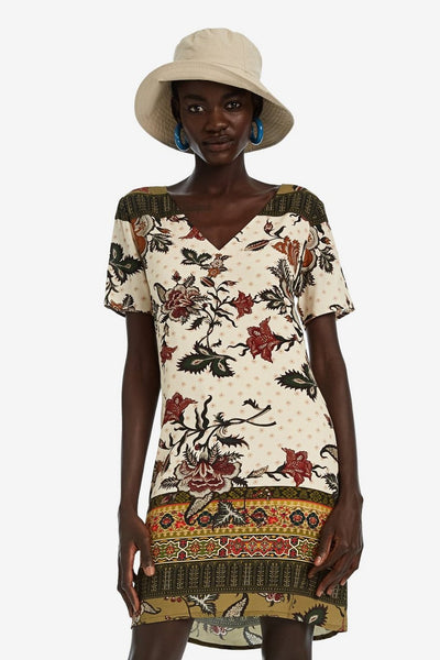 Desigual outfit sales