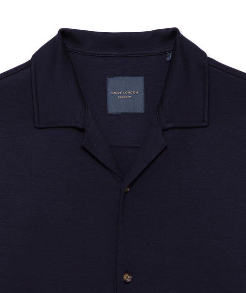 Guide London Heavy Knitted Revere Collar Jersey Short Sleeve Shirt in Navy